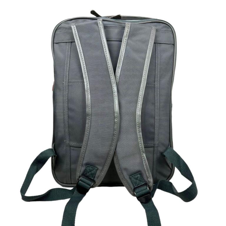 Mochila de nailon de caballero con marca Charro