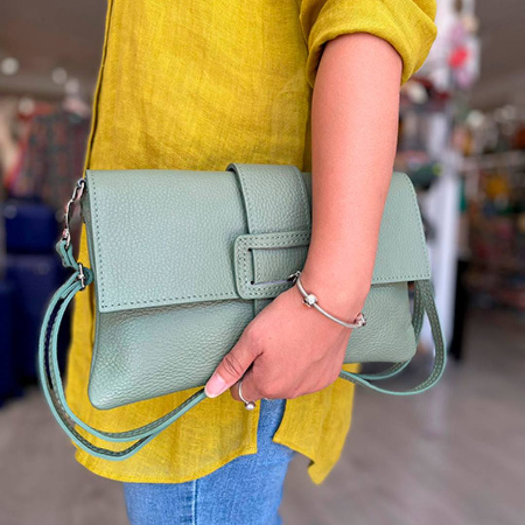 Bolso de Mano Grande de Piel con Bandolera y Hebilla Decorativa