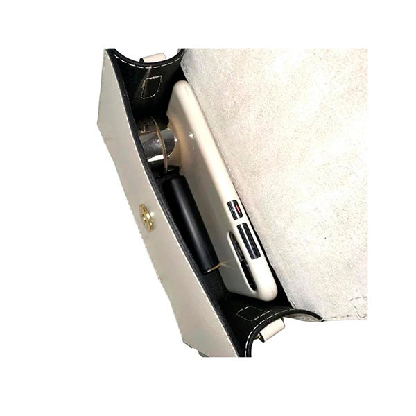 Bolso de Mano Pequeño de Piel Italiana con Bolsillo Trasero