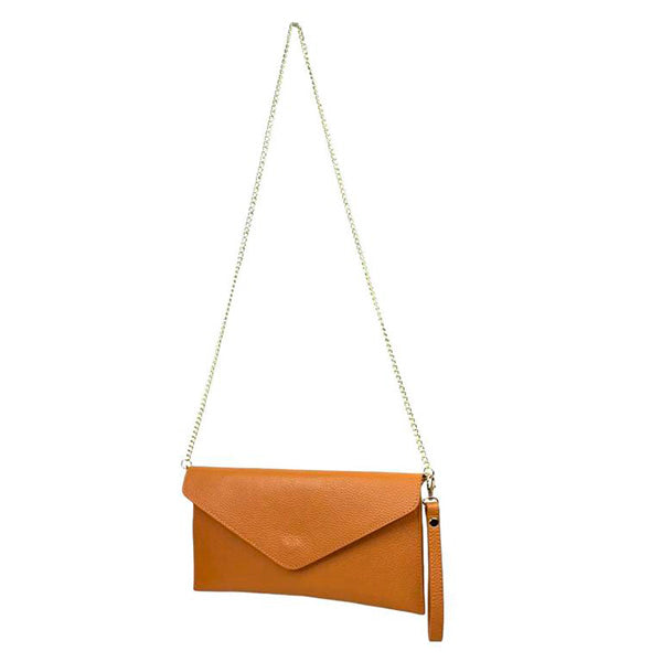 Bolso de Mano Piel Tipo Sobre con Cadena Dorada