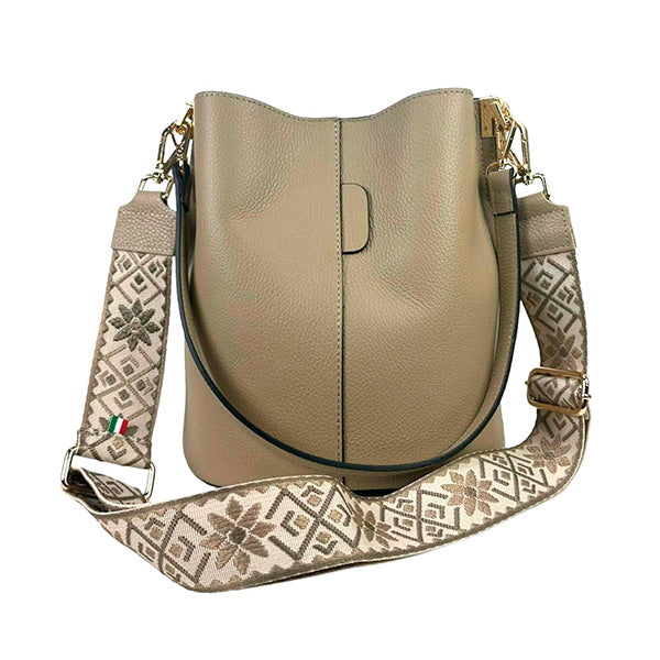 Bolso Bucket de Piel con Bandolera Decorada